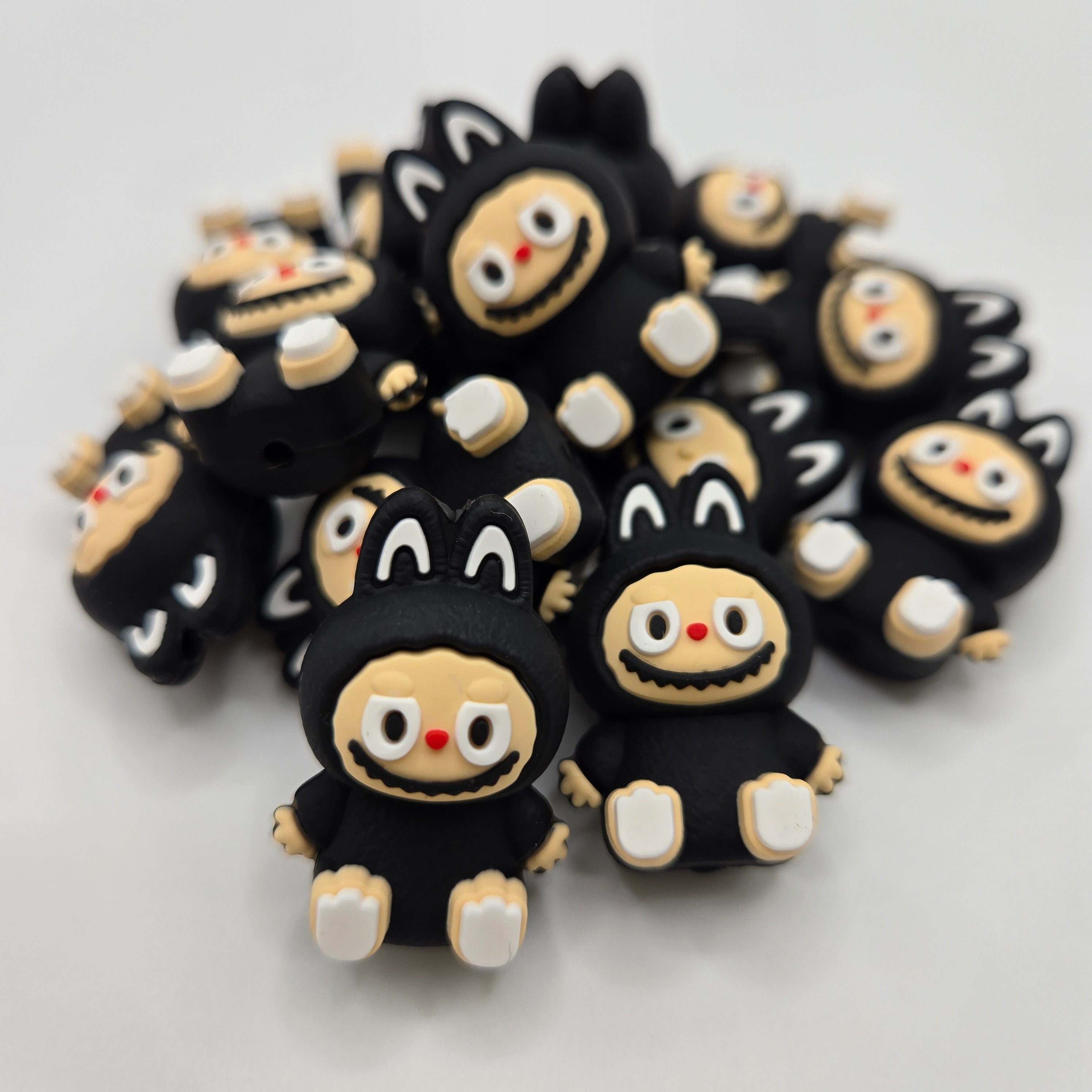 Character Focal Bead: A Unique Statement Piece for Your Jewelry Collection