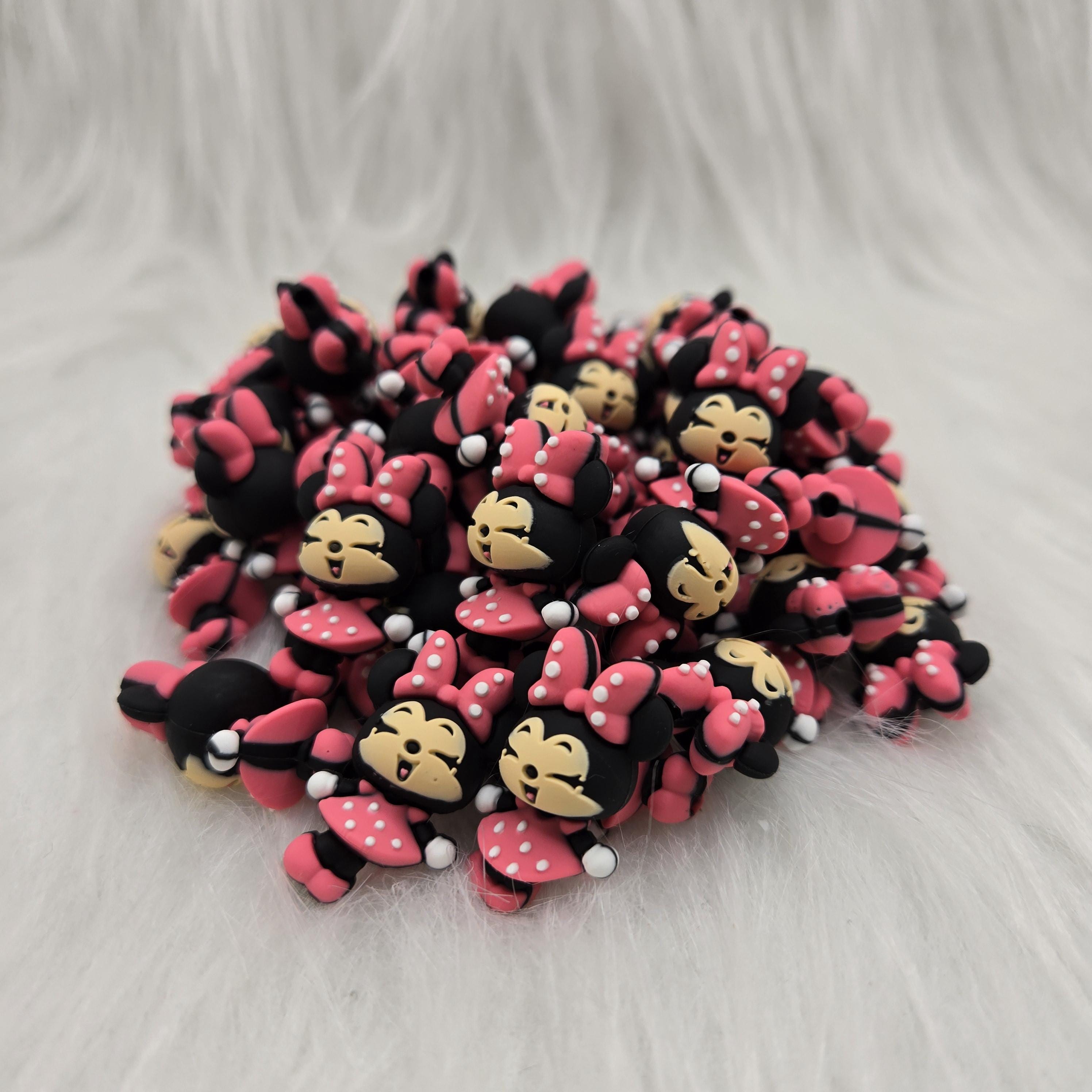 3D Focal Bead, Mouse Bead, Girl Mouse, Cartoon Focal Bead, Beads for Pens, Character Bead, Pink Polka Dot Dress, Silicone Focal Beads