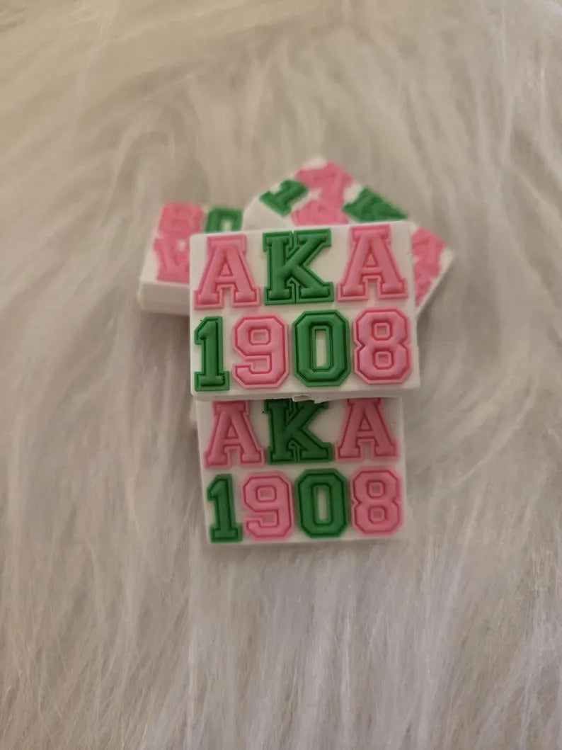 Alpha Kappa Alpha Focal Bead